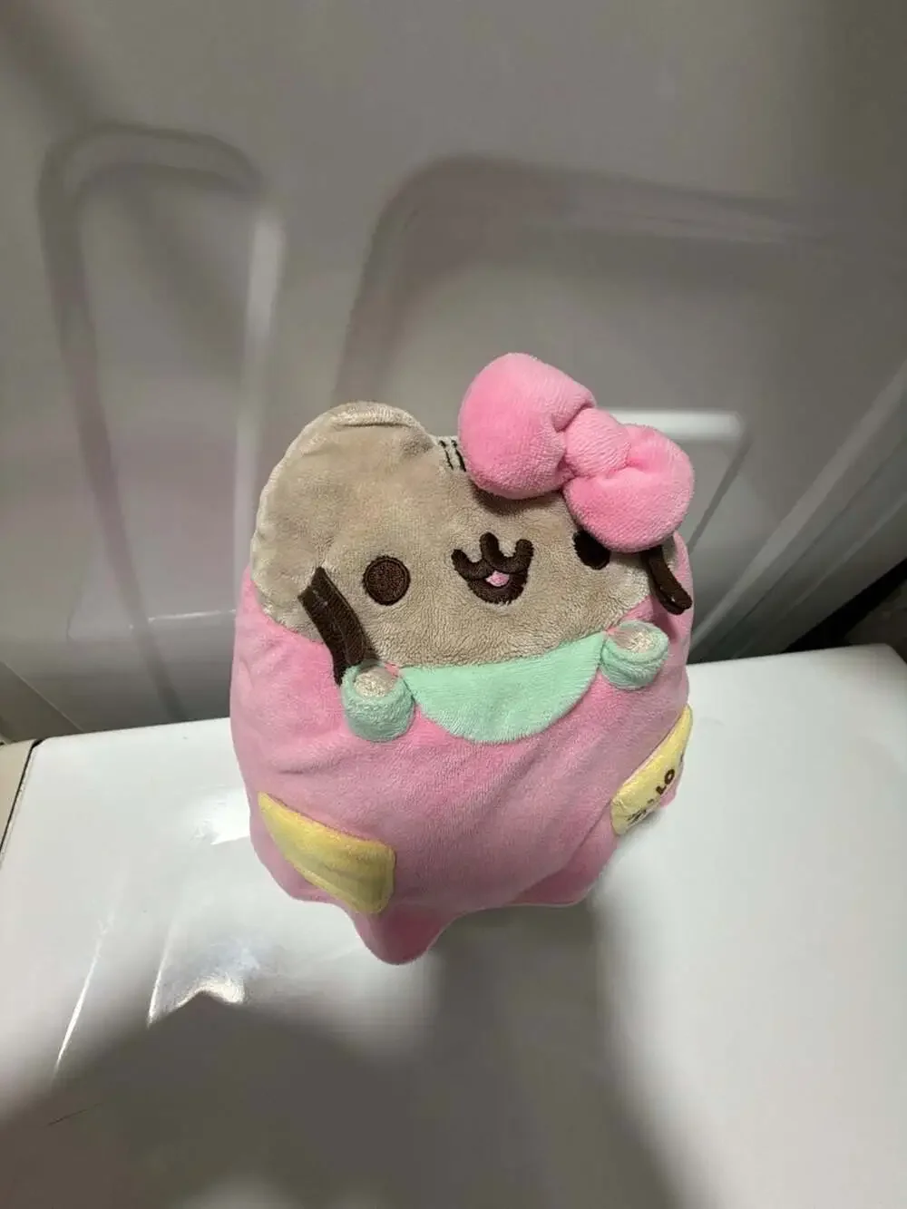 Gund hello kitty
